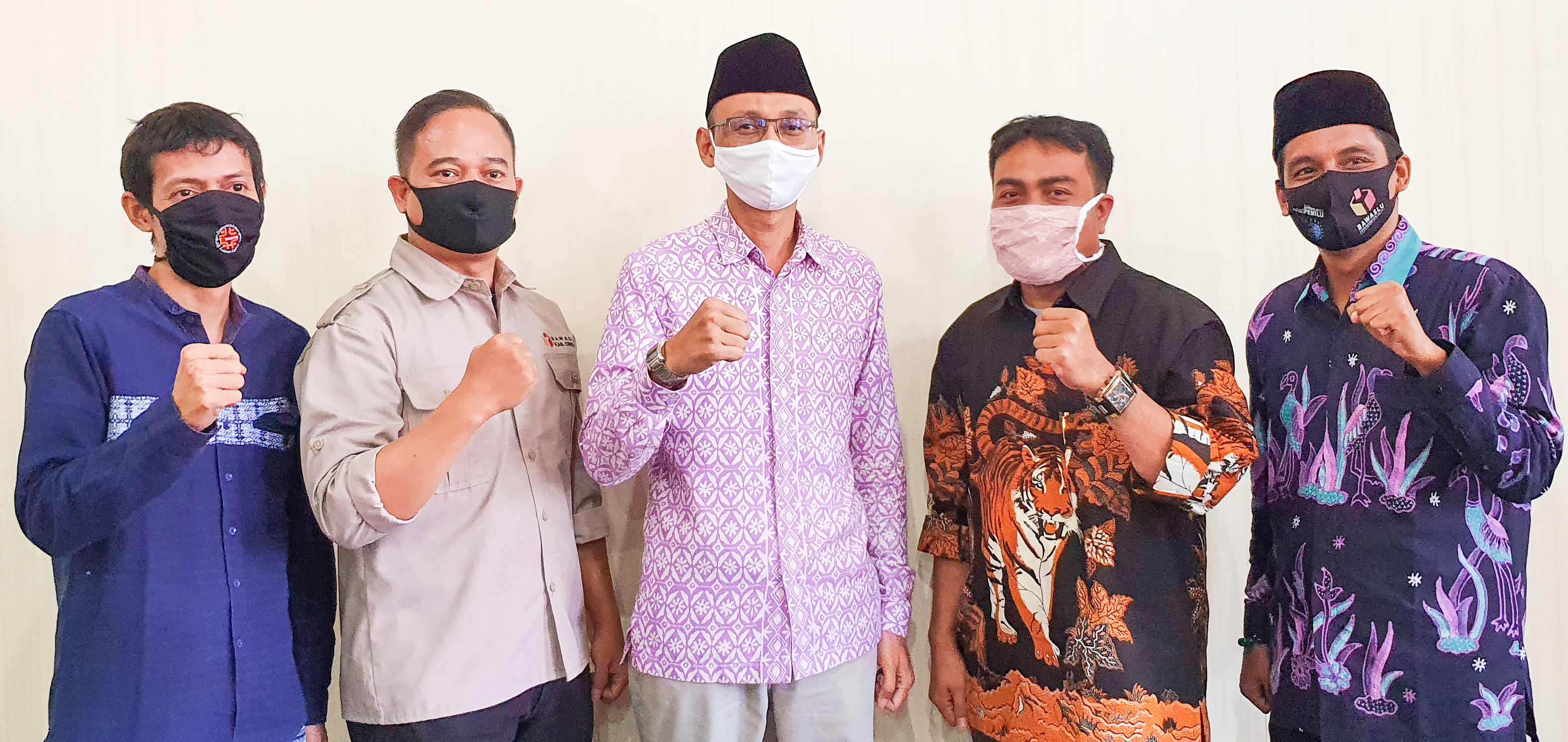 Bawaslu Kabupaten Cirebon Melakukan Konsolidasi Kelembagaan Terkait Pesta Demokrasi Yang Telah Usai Bersama Ketua DPRD Kabupaten Cirebon