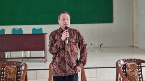 Abdul Kholik (Kordiv SDMO dan Diklat) Bawaslu Kabupaten Cirebon