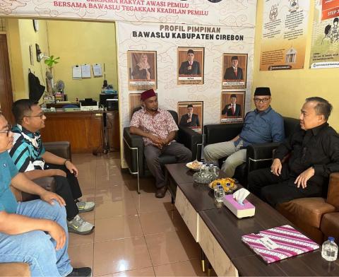Pembinaan ASN Pengawas Pemilu di Kabupaten Cirebon