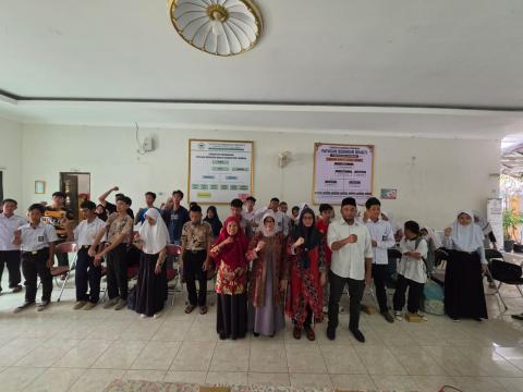 foto Bersama Siswa Disabilitas di Yayasan Beringin Bakti