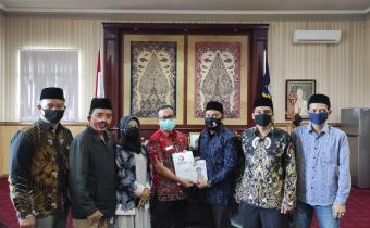 Koordinasi Kelembagaan Bawaslu Kabupaten Cirebon Dengan Bupati Cirebon