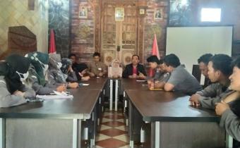 Strategi Bawaslu Kabupaten Cirebon Dalam Pengawasan Pendaftaran Calon Partai Politik Pemilu 2024