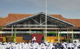 Koordinator Divisi P2HM Maryam Hito Mengajar Siswa SMPN 1 Tengah Tani